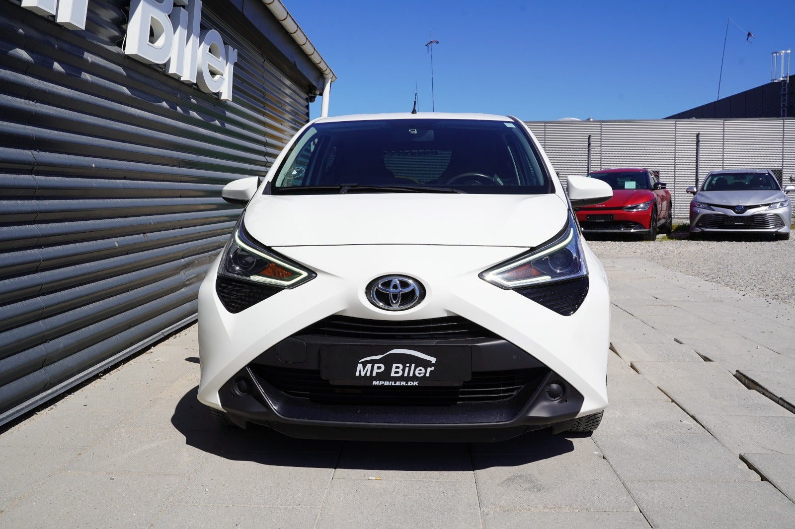 Hvid Toyota Aygo fra 2019