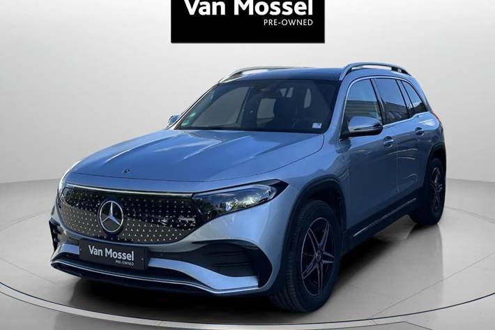 Sølv Mercedes EQB250+ fra 2025