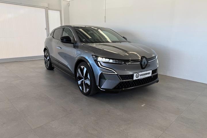 Grå Renault Megane E-Tech fra 2023