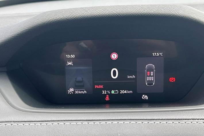 Sølv Skoda Enyaq fra 2025