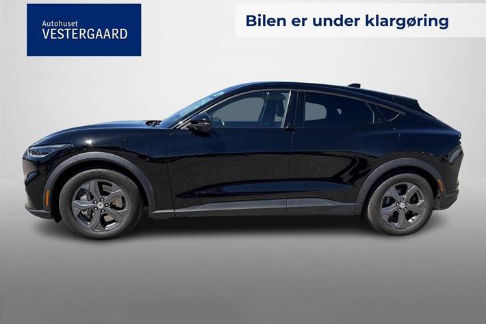 Sort Ford Mustang Mach-E fra 2021
