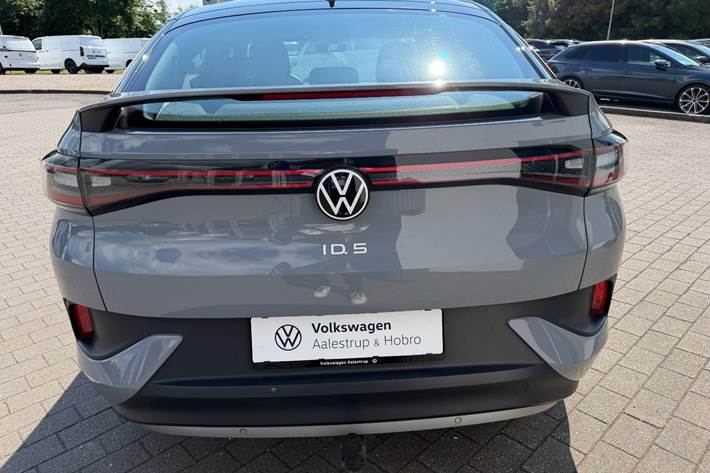 Grå VW ID.5 fra 2022