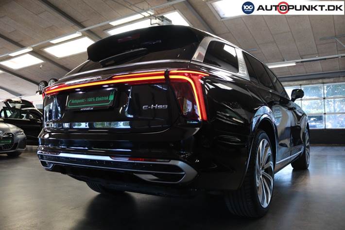 Sort Hongqi E-HS9 fra 2024