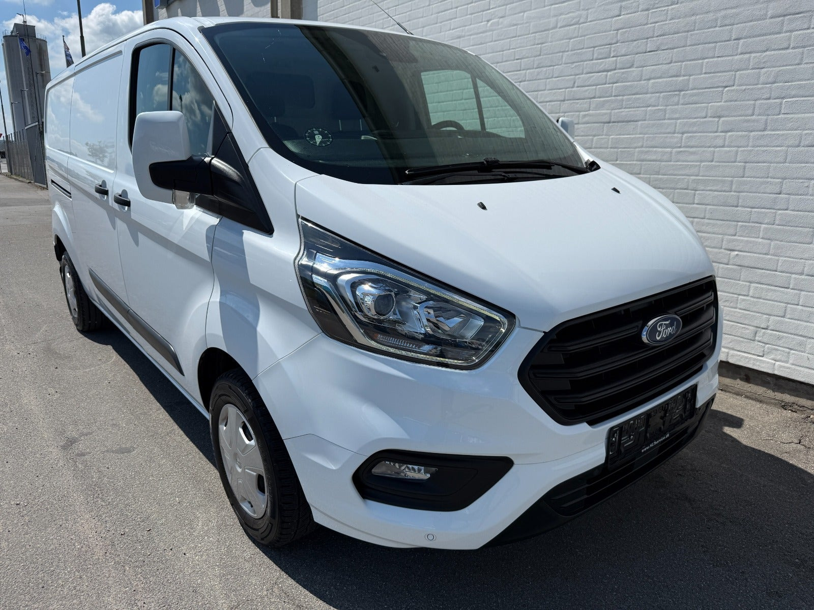 Hvid Ford Transit Custom 300 L2 fra 2019