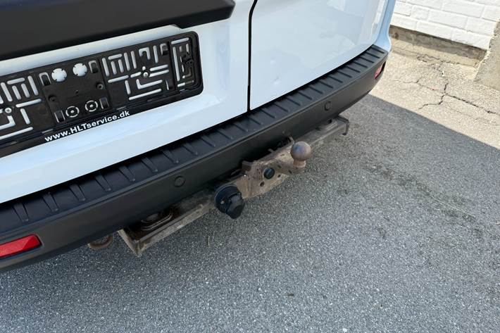 Hvid Ford Transit Custom 300 L2 fra 2019