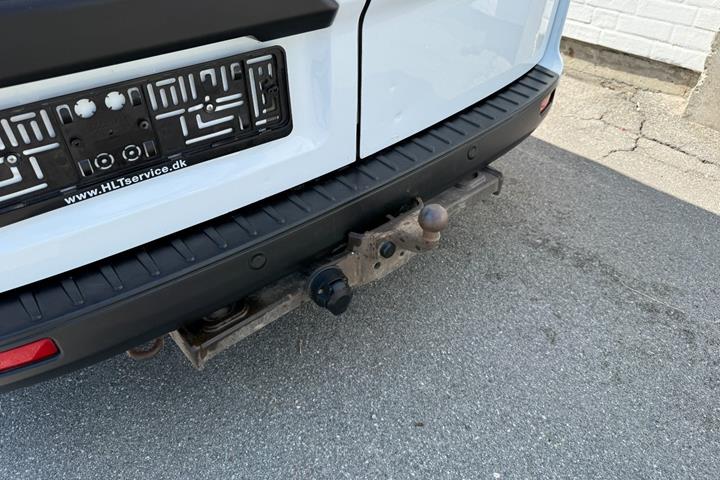 Hvid Ford Transit Custom 300 L2 fra 2019