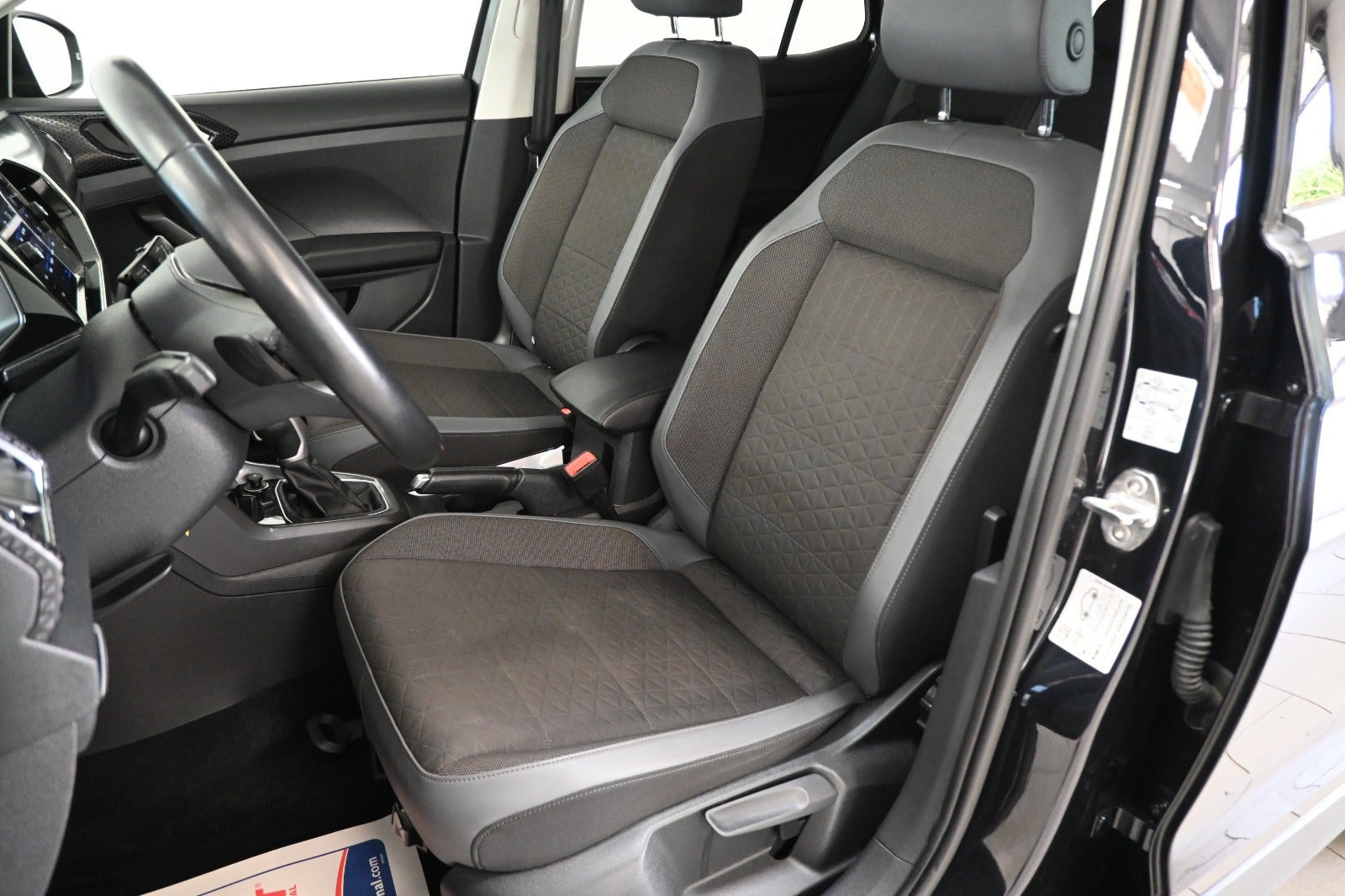 Sort VW T-Cross fra 2022