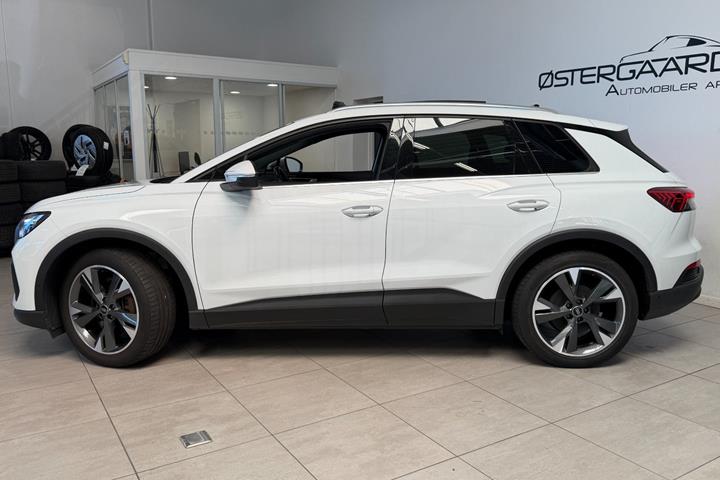 Hvid Audi Q4 e-tron fra 2023