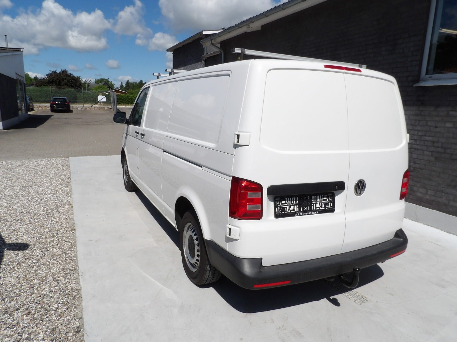 Hvid VW Transporter fra 2019