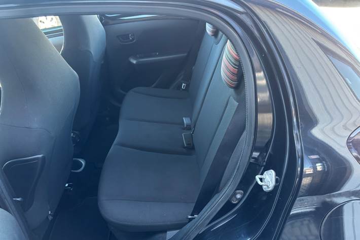 Sort Citroën C1 fra 2016