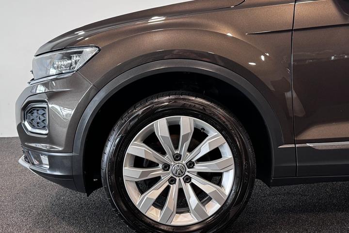 Brun VW T-Roc fra 2020