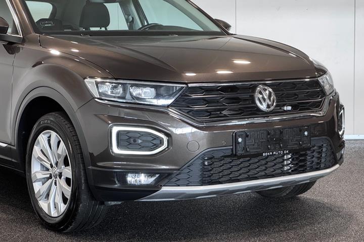 Brun VW T-Roc fra 2020