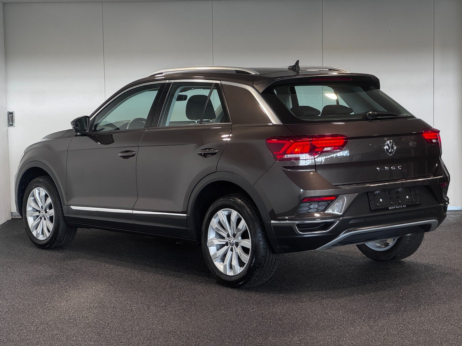 Brun VW T-Roc fra 2020