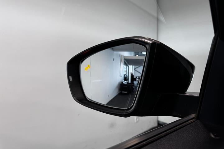 Brun VW T-Roc fra 2020