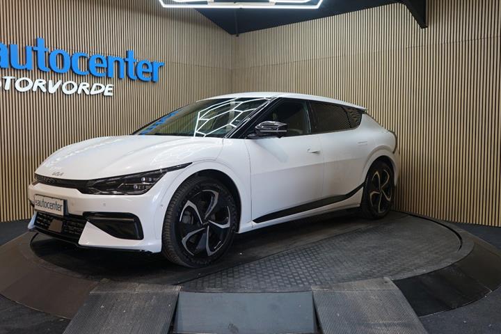 Hvid Kia EV6 fra 2022