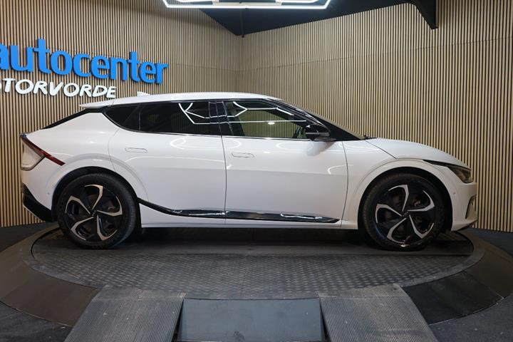 Hvid Kia EV6 fra 2022
