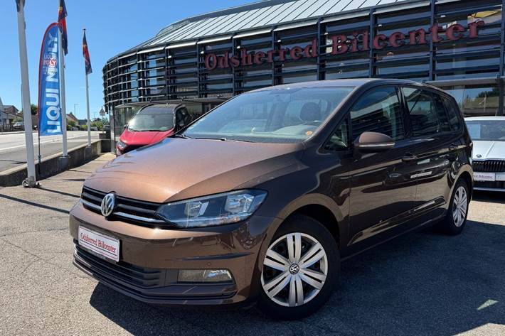 Bronze VW Touran fra 2018