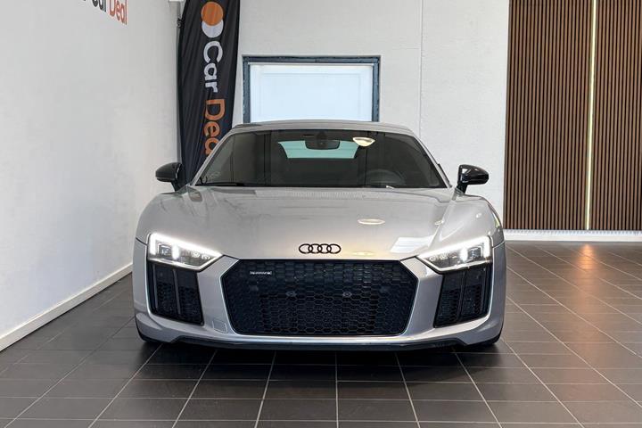 Sølv Audi R8 fra 2017