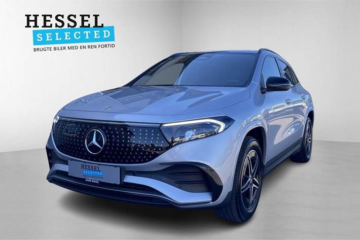 Sølv Mercedes EQA250+ fra 2025 set udefra