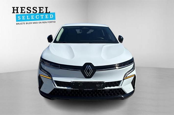 Hvid Renault Megane E-Tech fra 2023