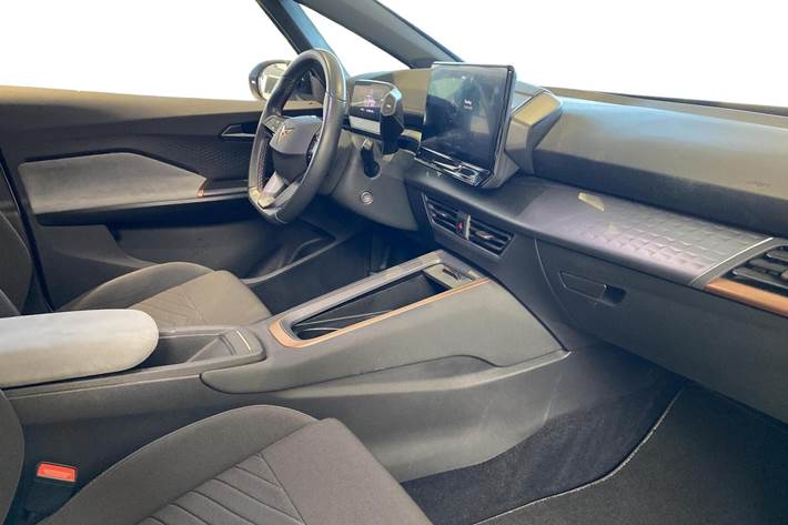 Hvid Cupra Born fra 2023