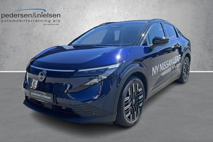 Blå Nissan Leaf fra 2026 set udefra