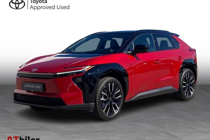 Rød Toyota BZ4X fra 2026