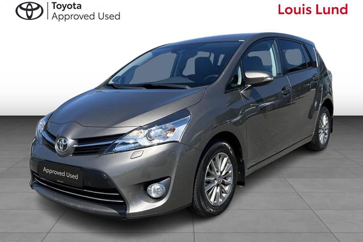 Bronze Toyota Verso fra 2017