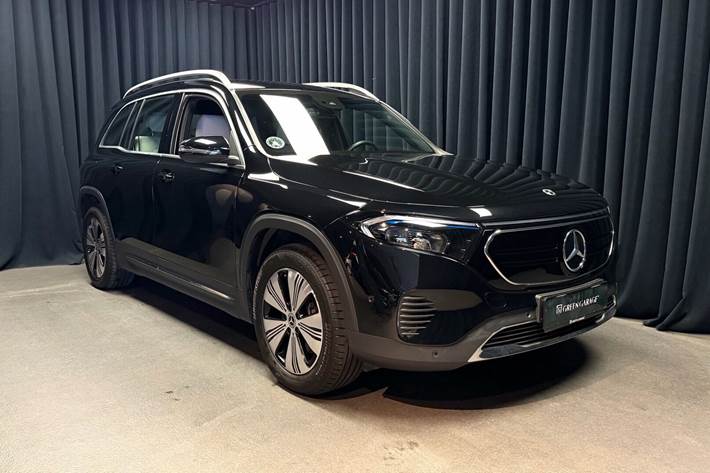 Sort Mercedes EQB 250 fra 2023