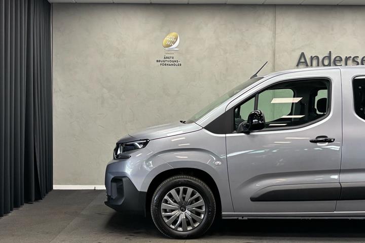 Grå Citroën ë-Berlingo fra 2025