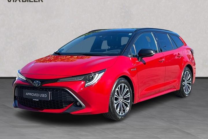 Rød Toyota Corolla fra 2019 set udefra