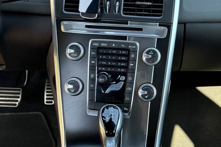 undefined Volvo XC60 fra 2017