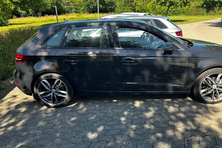 undefined Audi A3 fra 2017