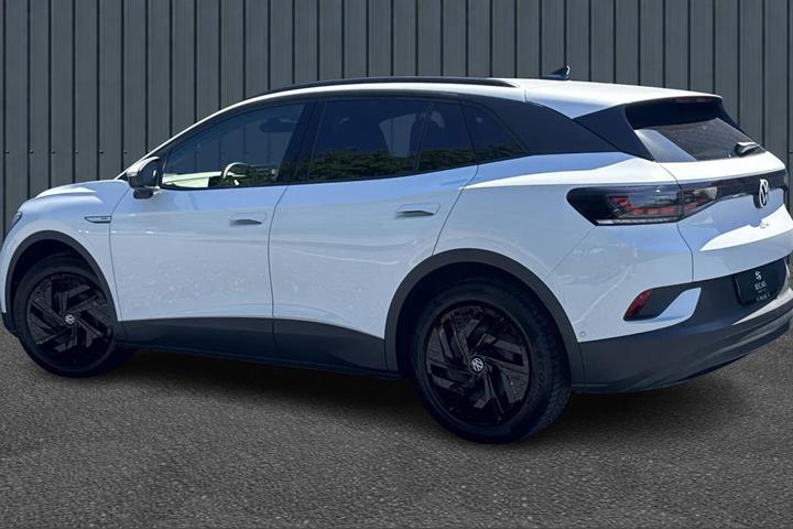 Hvid VW ID.4 fra 2024