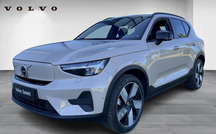 Volvo EX40 Extended Range Core