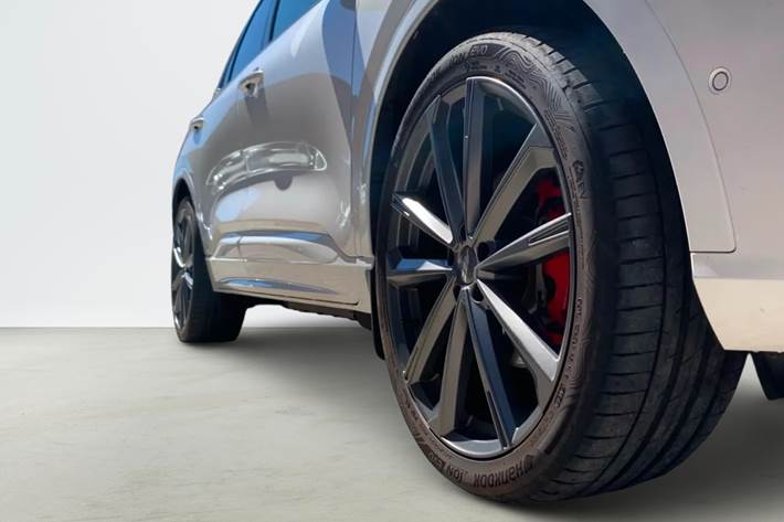 Hvid Ford Kuga fra 2021
