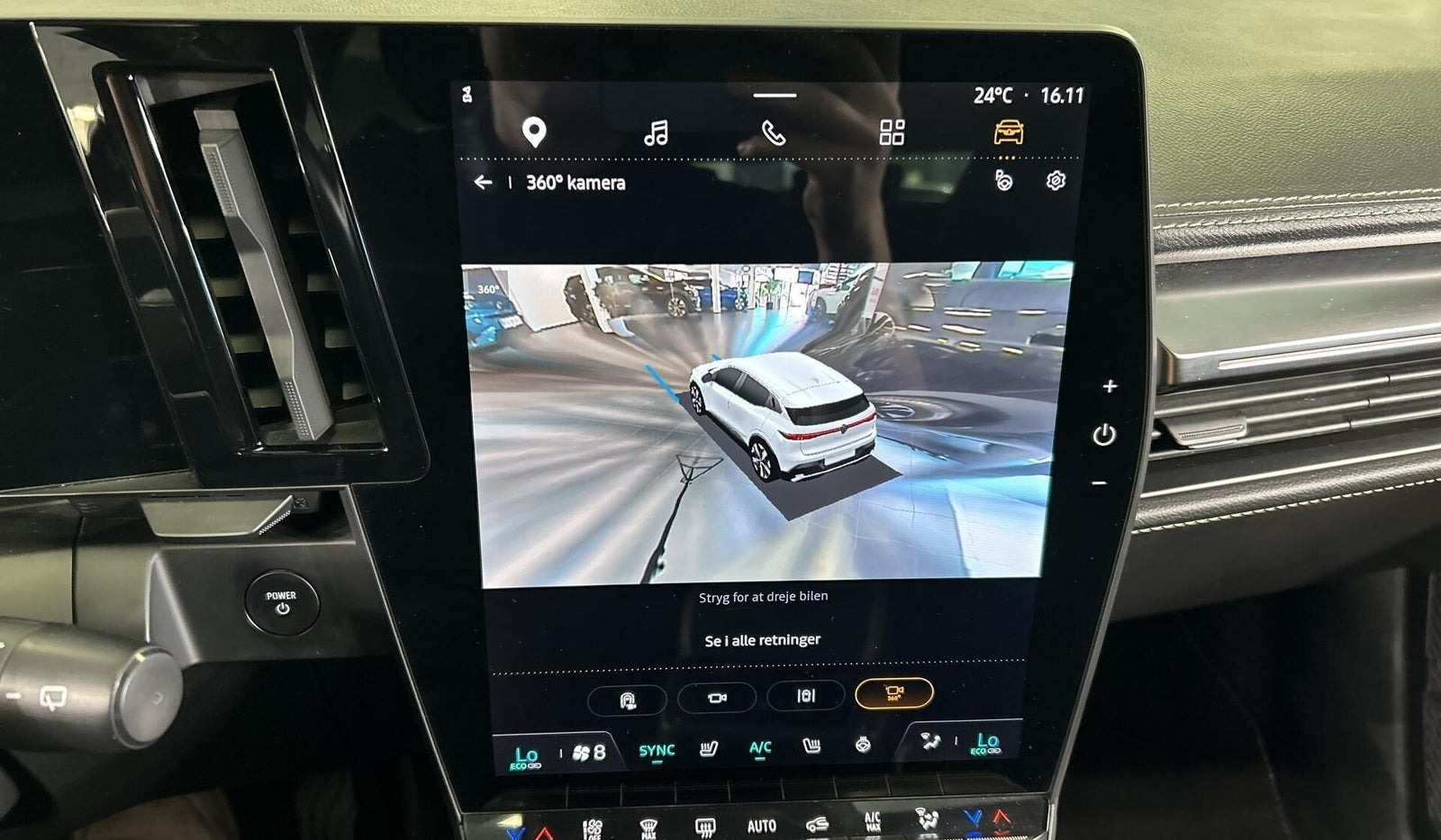 Blå Renault Megane E-Tech fra 2023