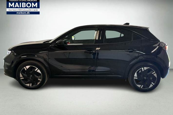 Sort Opel Mokka-e fra 2025