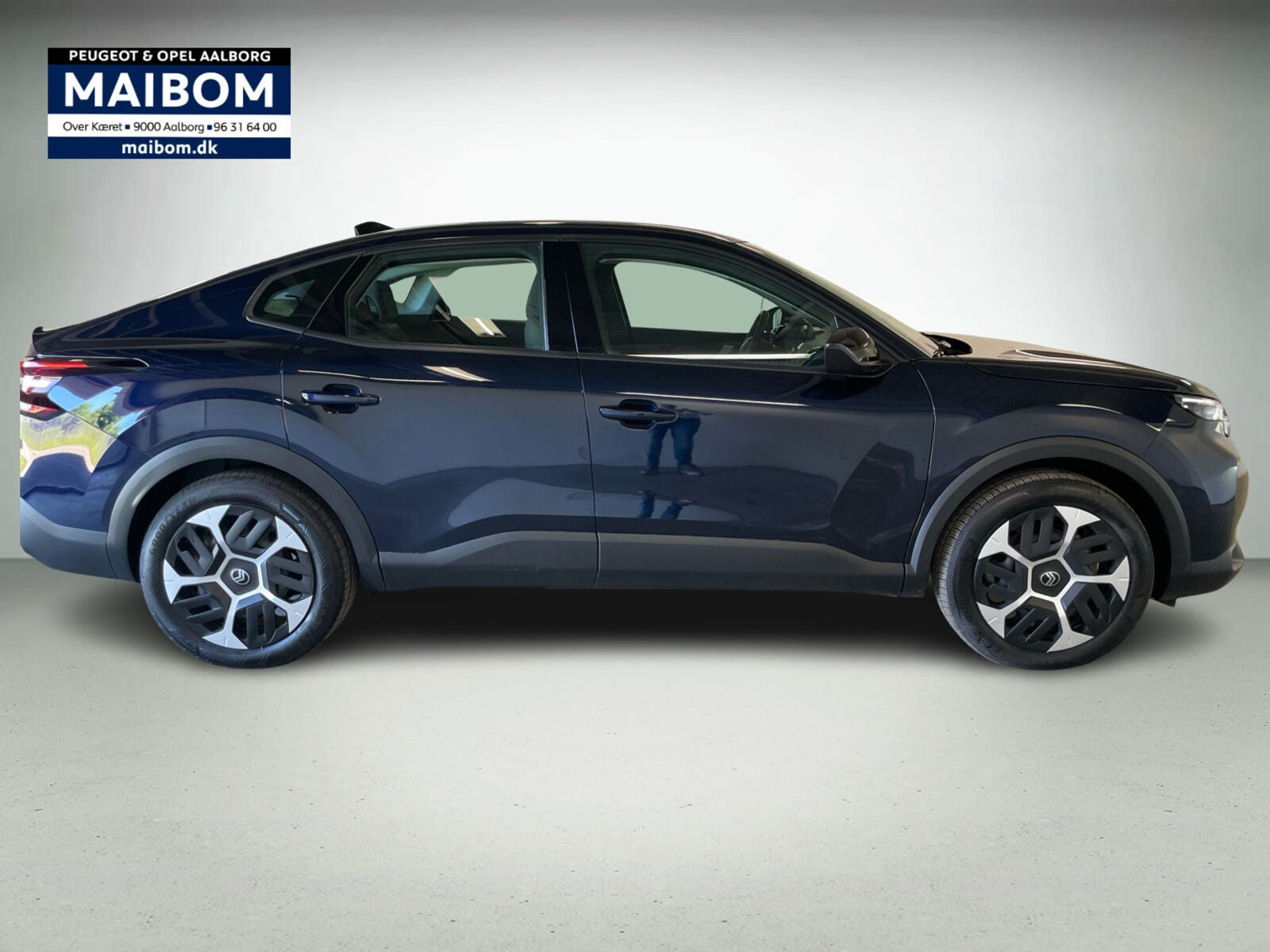Blå Citroën ë-C4 X fra 2025