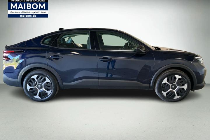 Blå Citroën ë-C4 X fra 2025