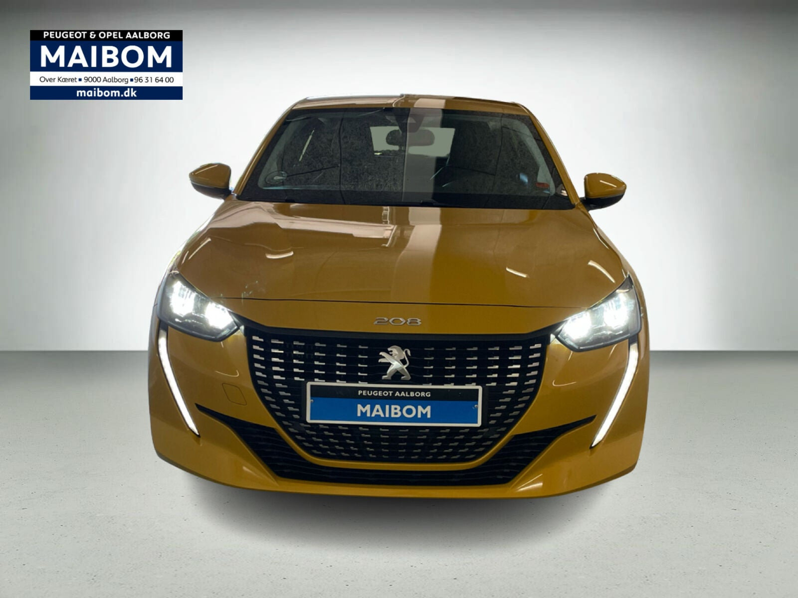 Gul Peugeot 208 fra 2021