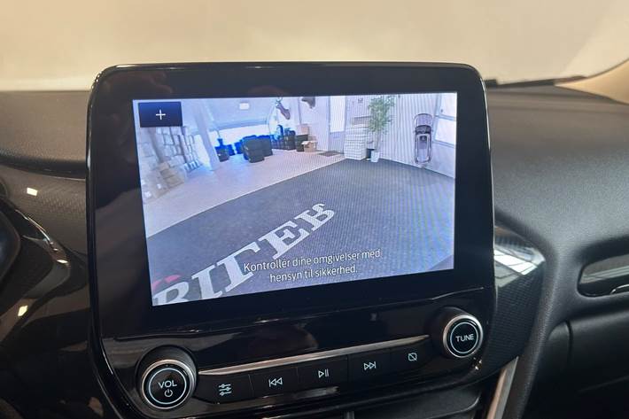 Sort Ford Puma fra 2021