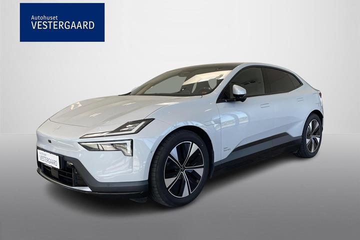 Sølv Polestar 4 fra 2026 set udefra