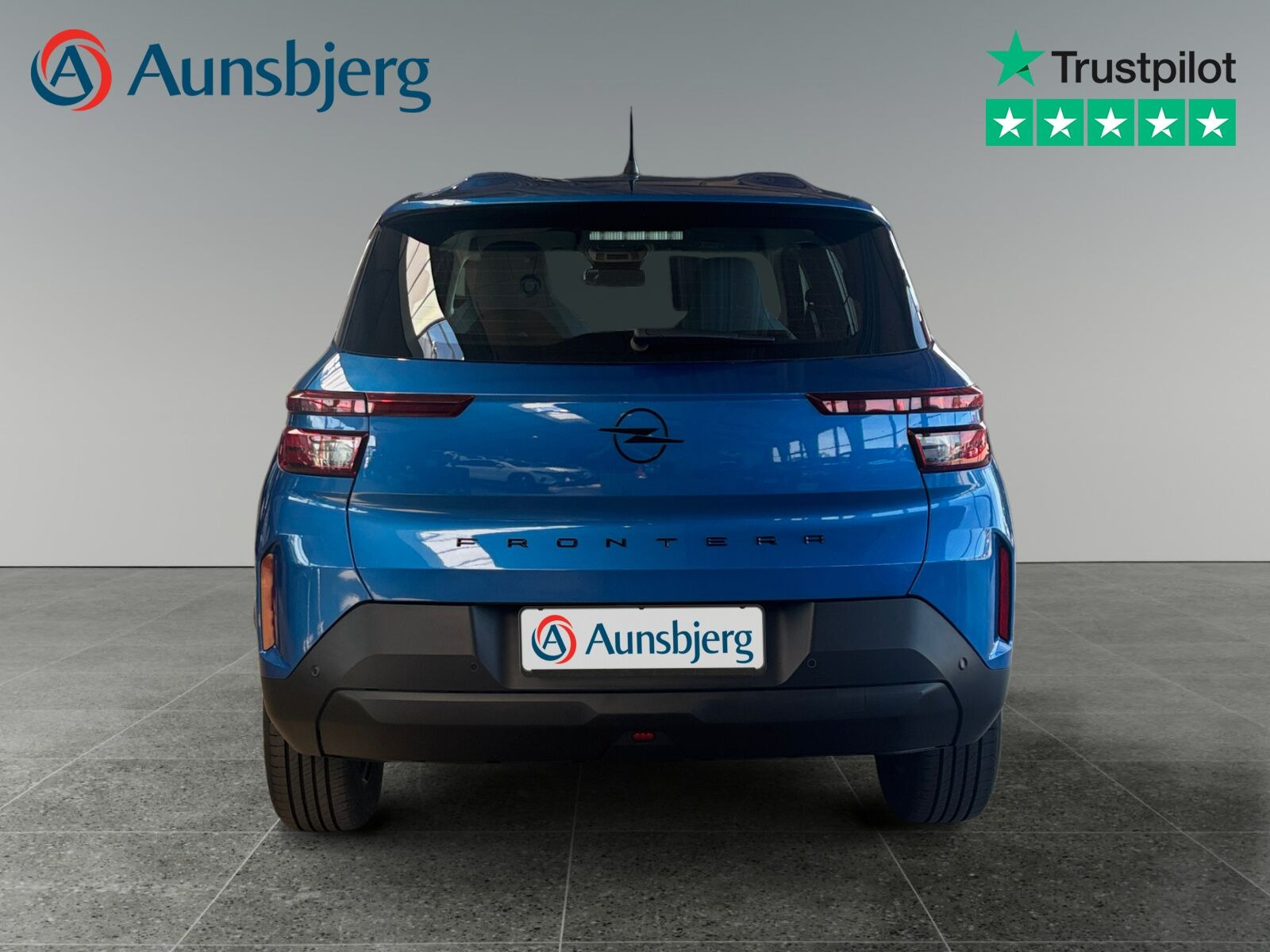 Blå Opel Frontera fra 2025