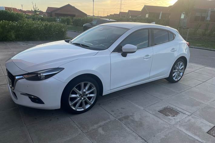 undefined Mazda 3 fra 2017