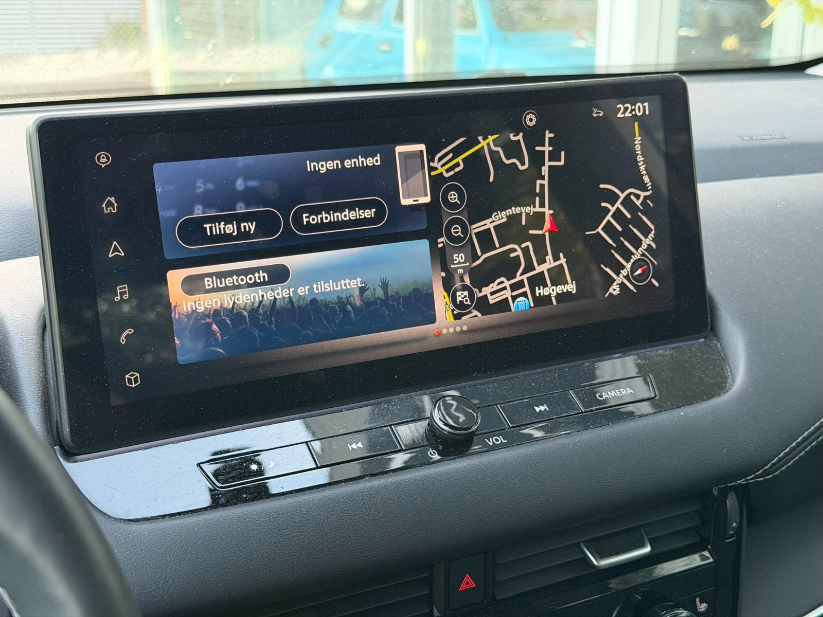 Hvid Nissan Qashqai fra 2023
