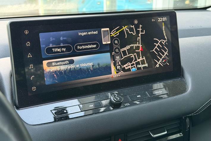 Hvid Nissan Qashqai fra 2023