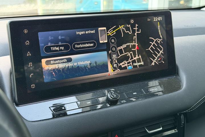 Hvid Nissan Qashqai fra 2023