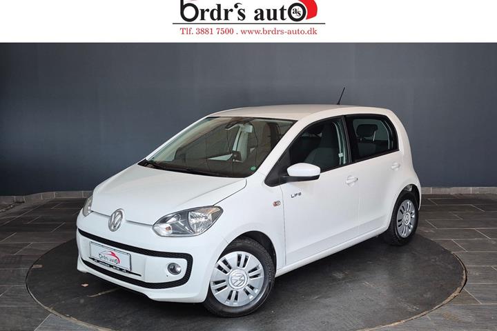 Hvid VW UP! fra 2014 set udefra
