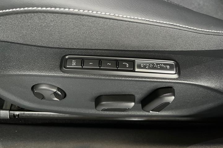 Sølv VW ID.7 fra 2026